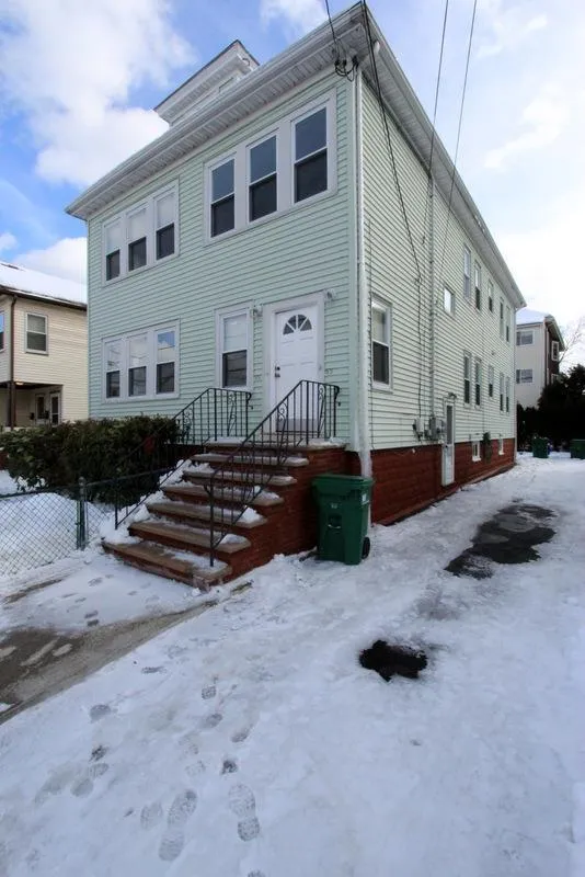 23 Bonner Ave, South Medford