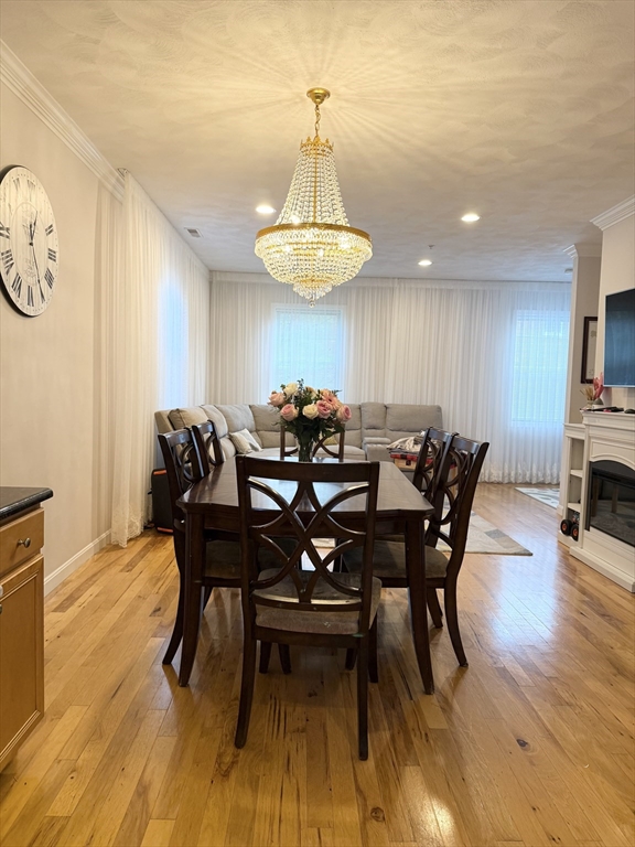 18 Dale St, Ballardvale