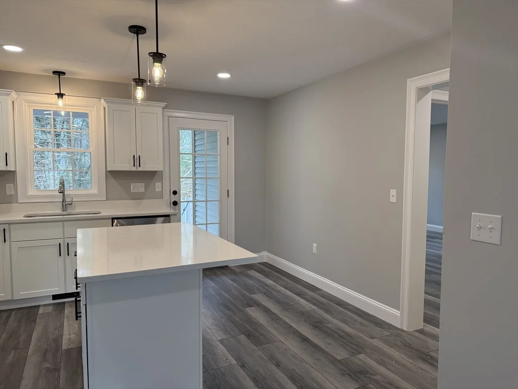 19 Kashmir's Way, Middleboro