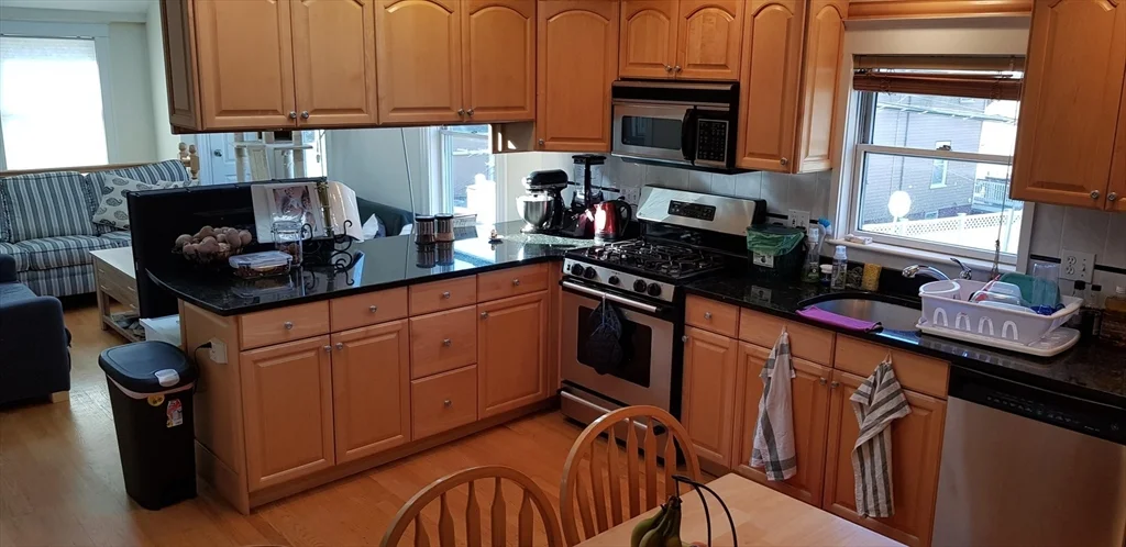 118 Sherman St, Neighborhood Nine