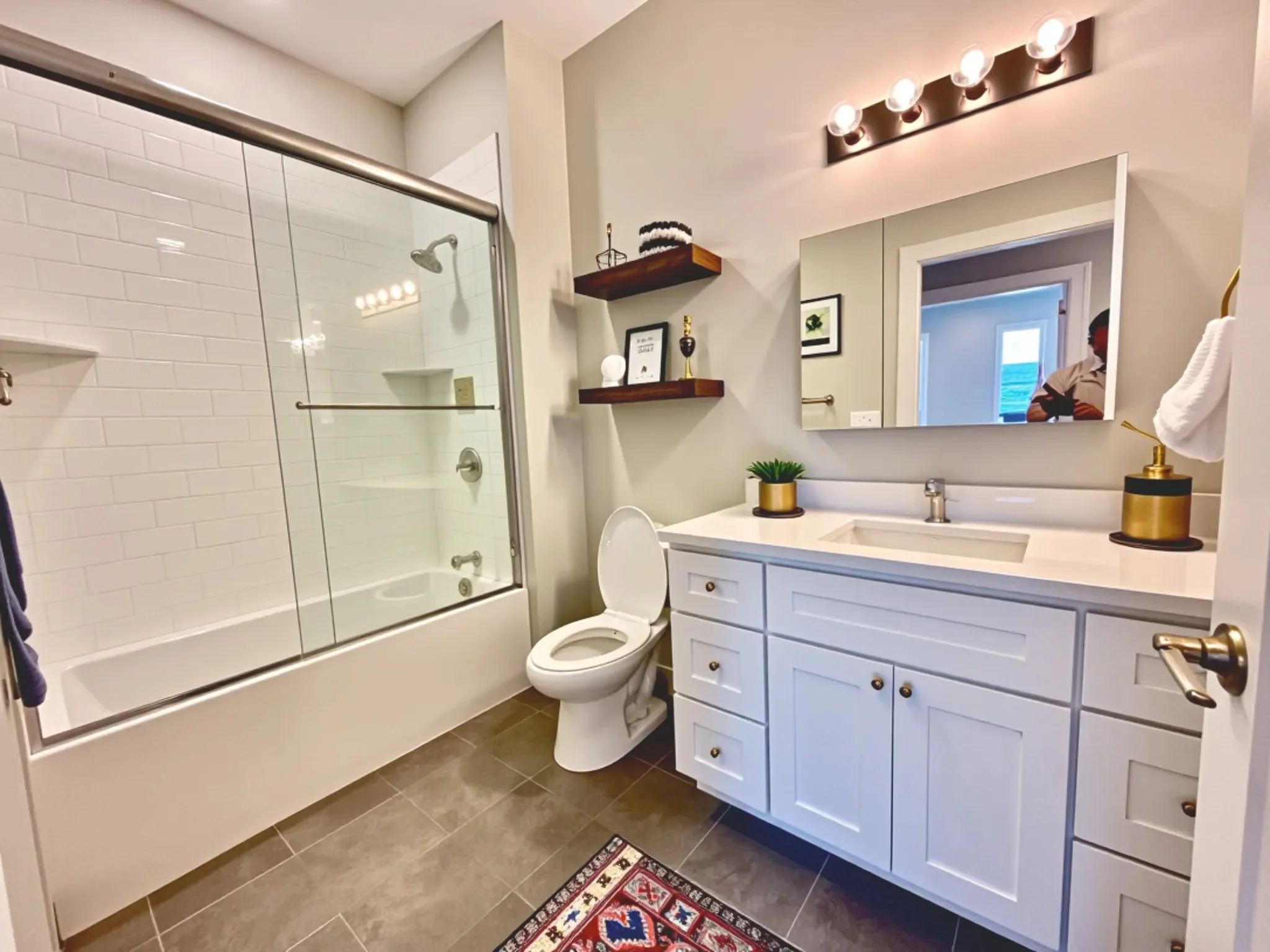 610 Rutherford Ave, Charlestown