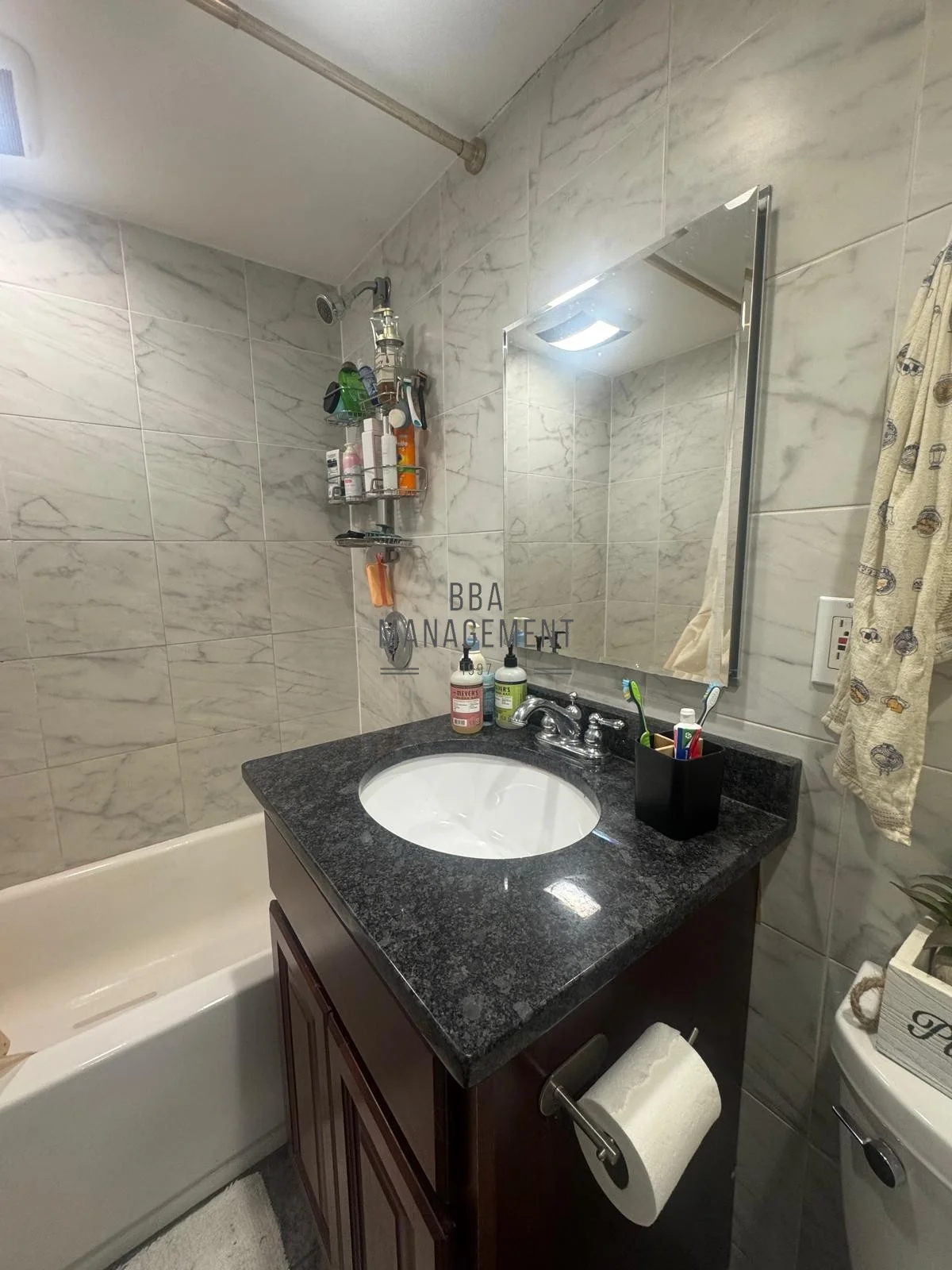 98 Strathmore Rd, Brighton