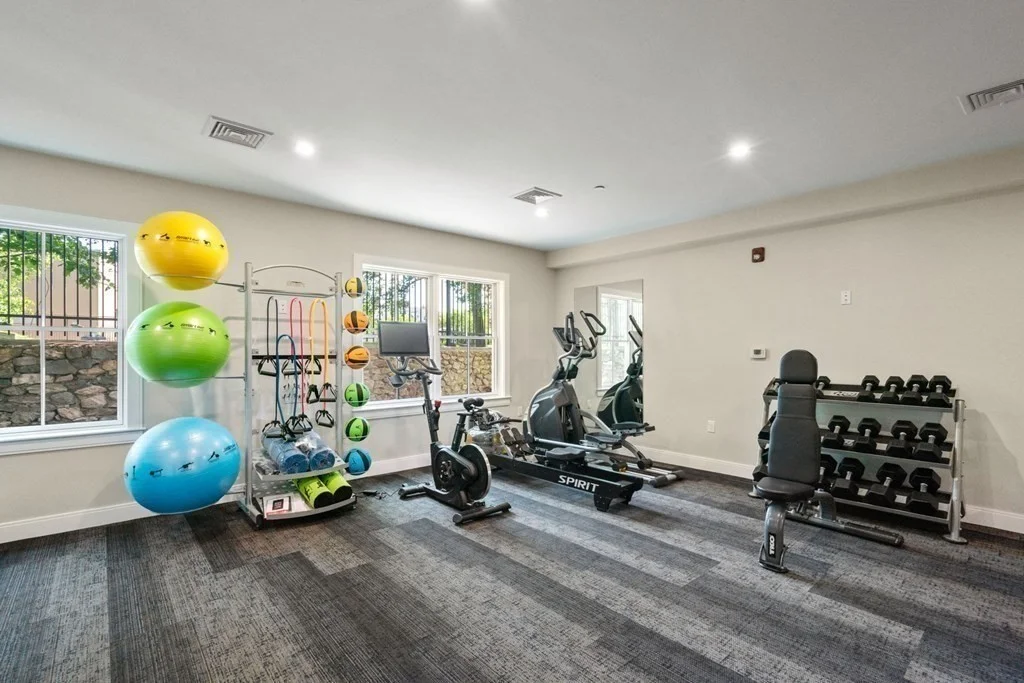 425 Lagrange St, West Roxbury