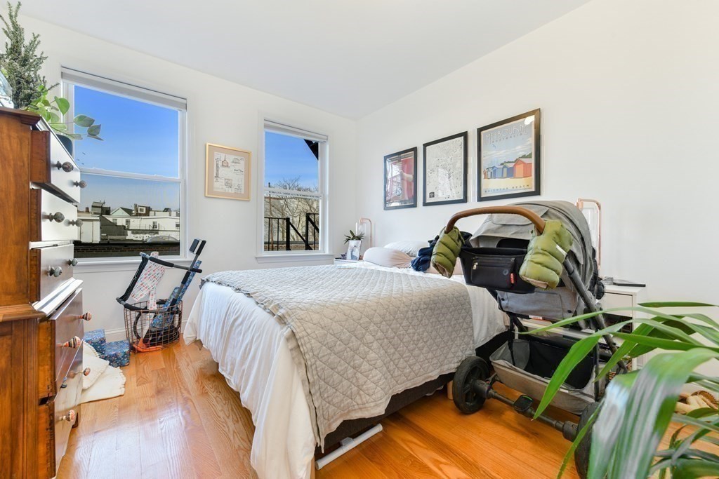 236 Havre St, East Boston