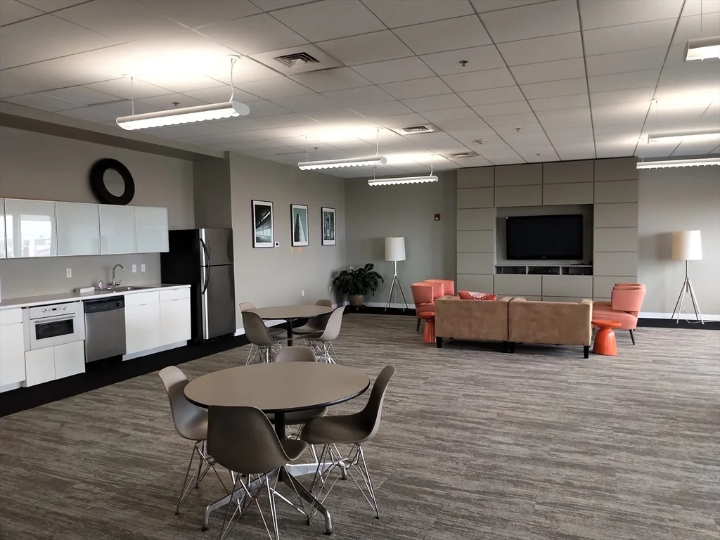 156 Porter St, East Boston