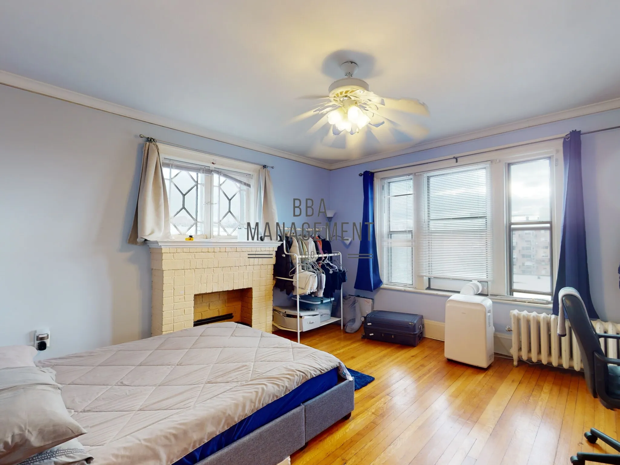 448 Park Dr, Fenway