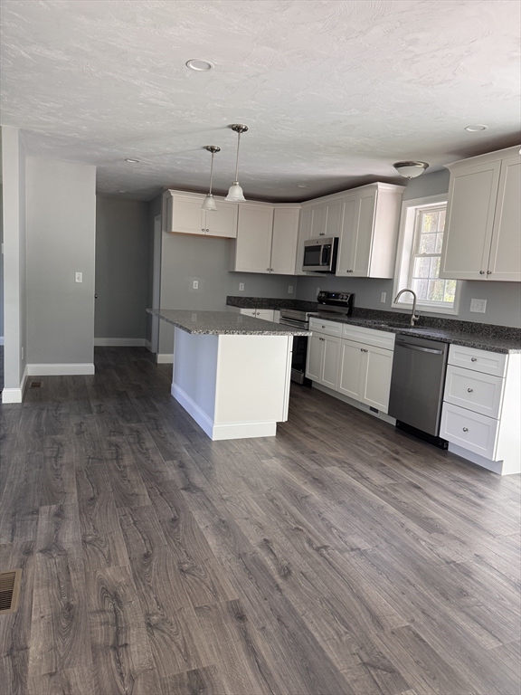 36 Restful Ln, Wareham