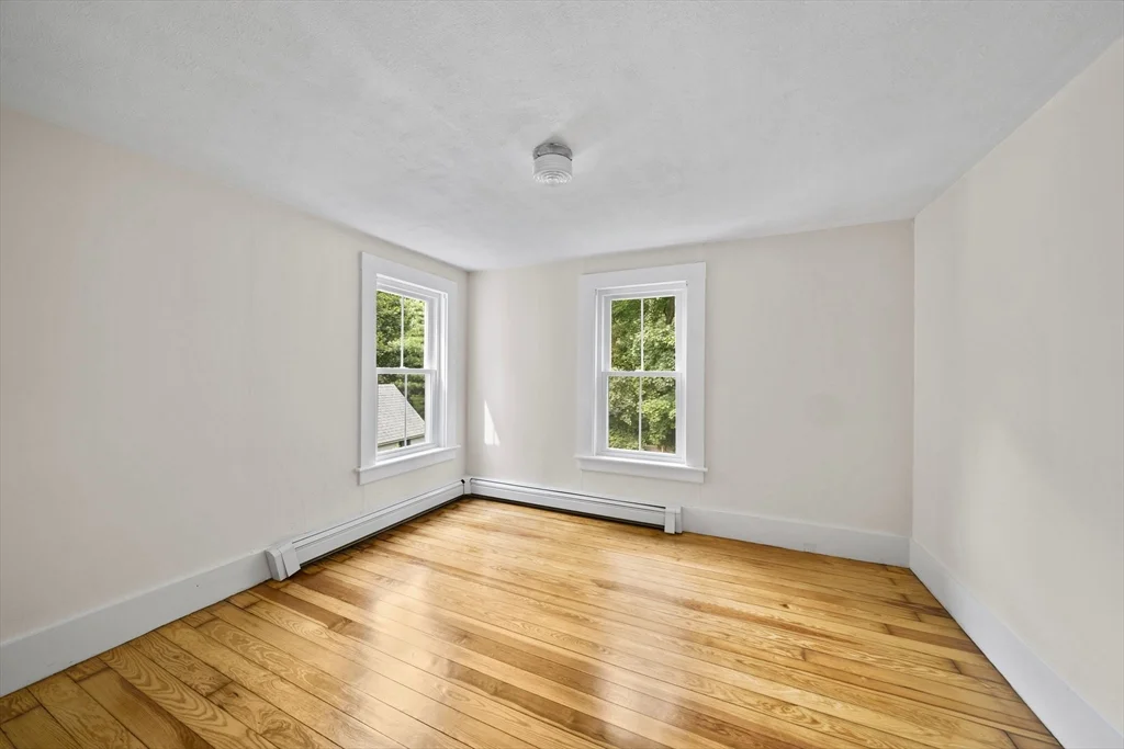 17 Lovers Ln, Duxbury