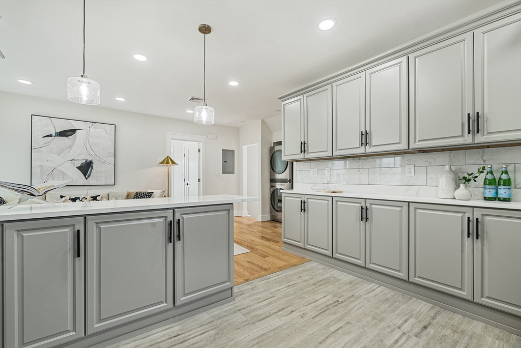 147 Jefferson Ave, Everett