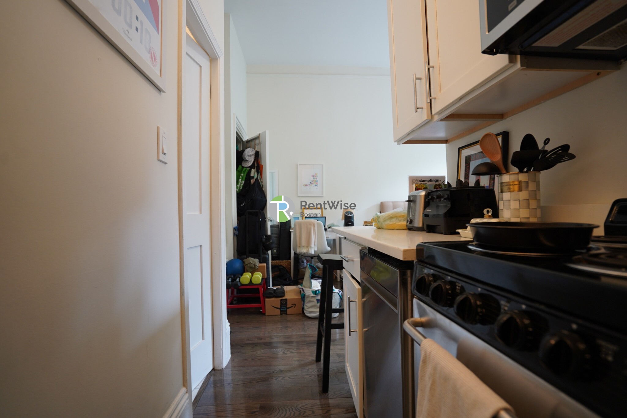 90 Charles St, Beacon Hill