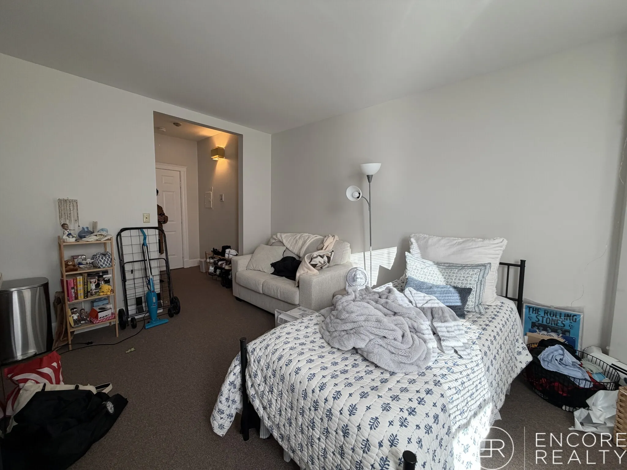 833 Beacon St, Fenway