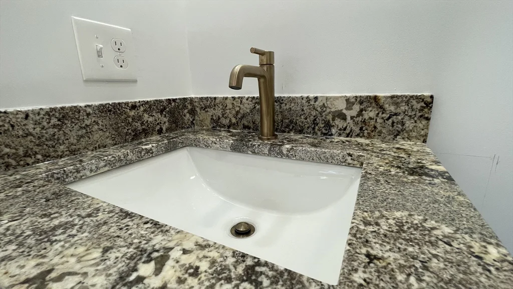 29 Catherine St, Roslindale