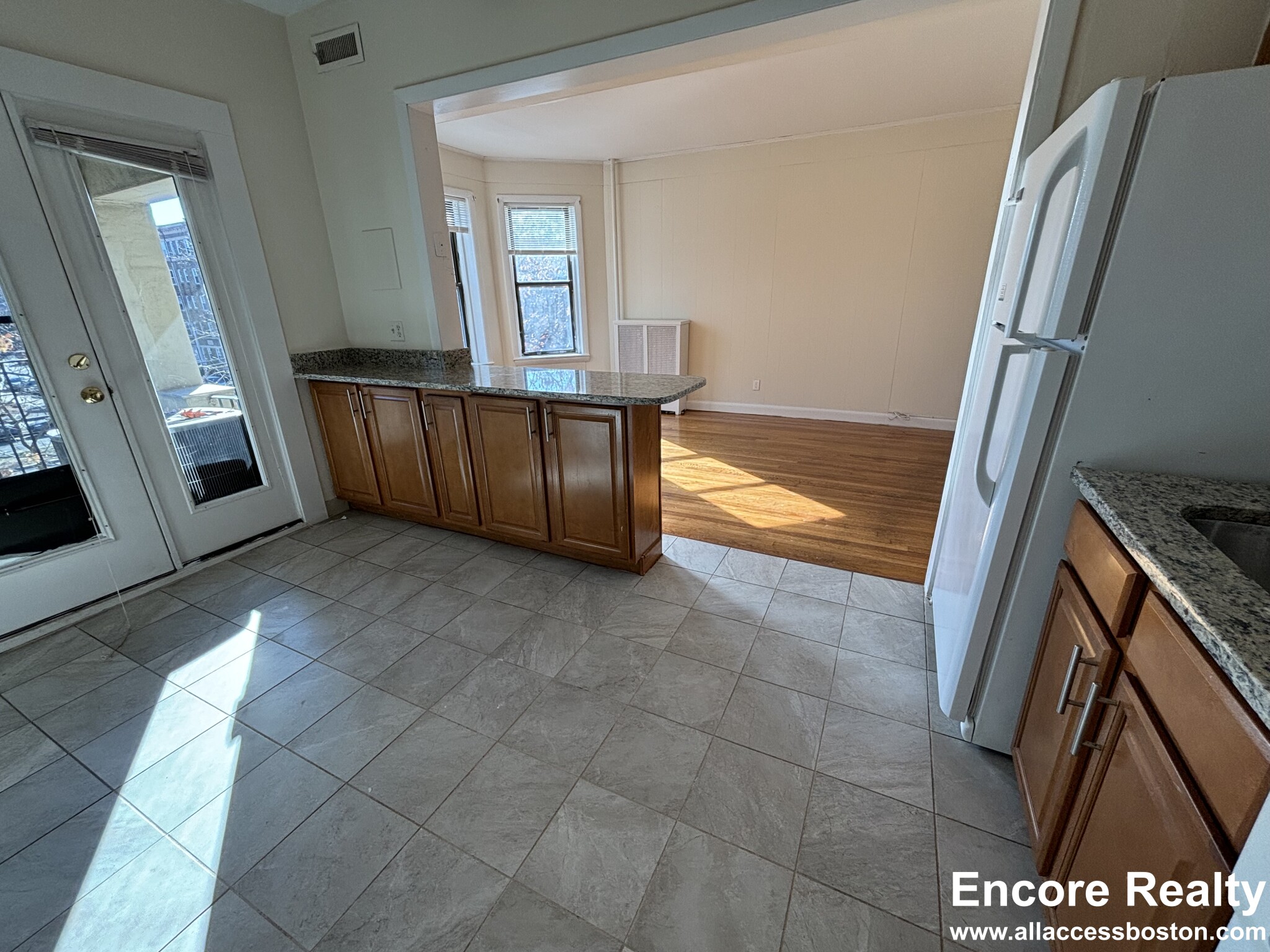 1133 Commonwealth Ave, Brighton