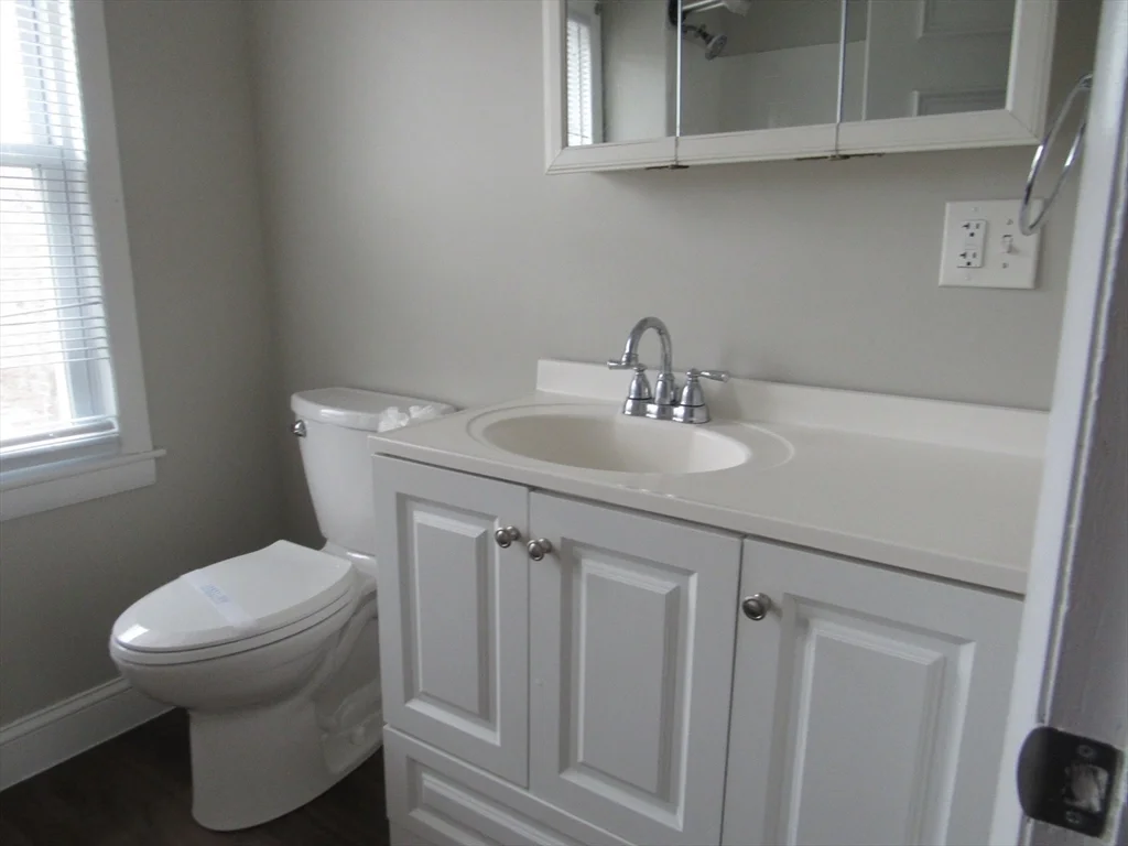 19 Chapman St, Dracut