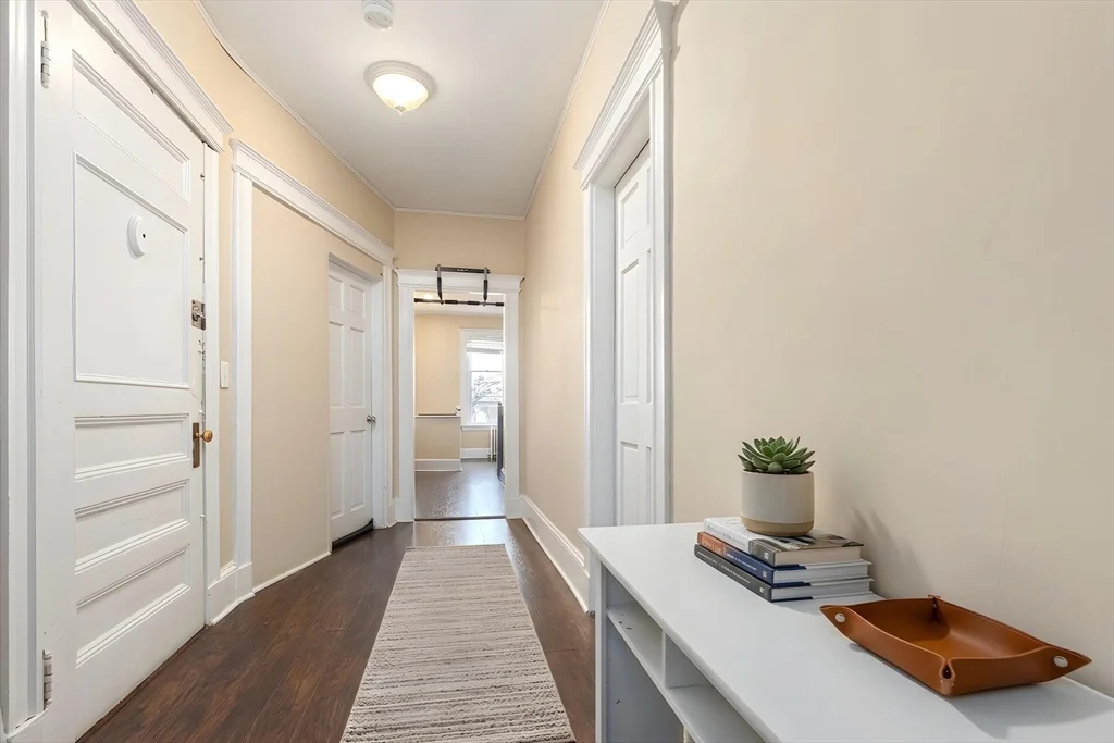 21 Royal St, Allston