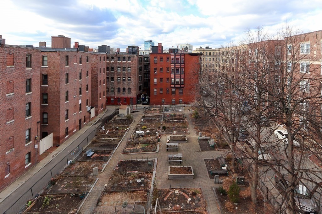 50 Symphony Rd, Fenway