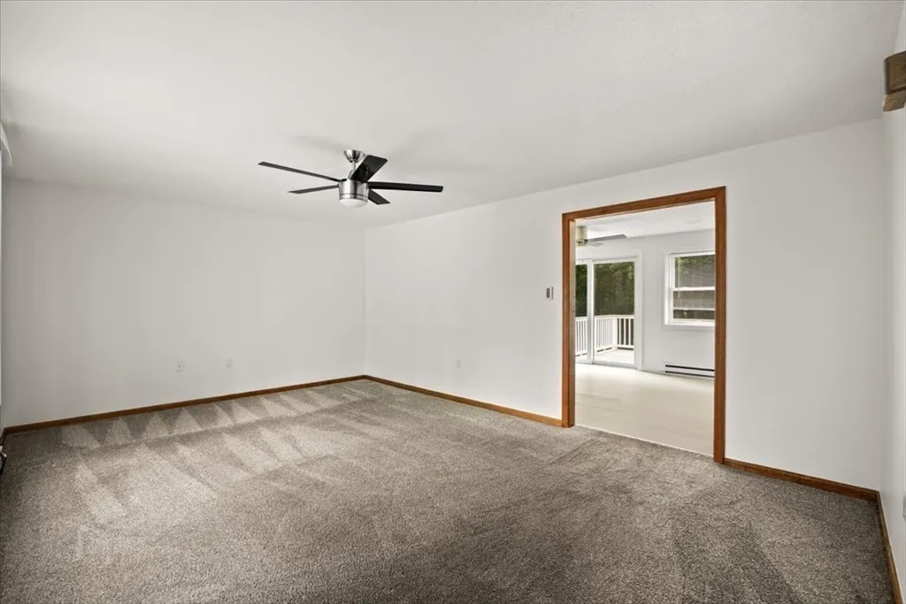 9 Village Way, Norton