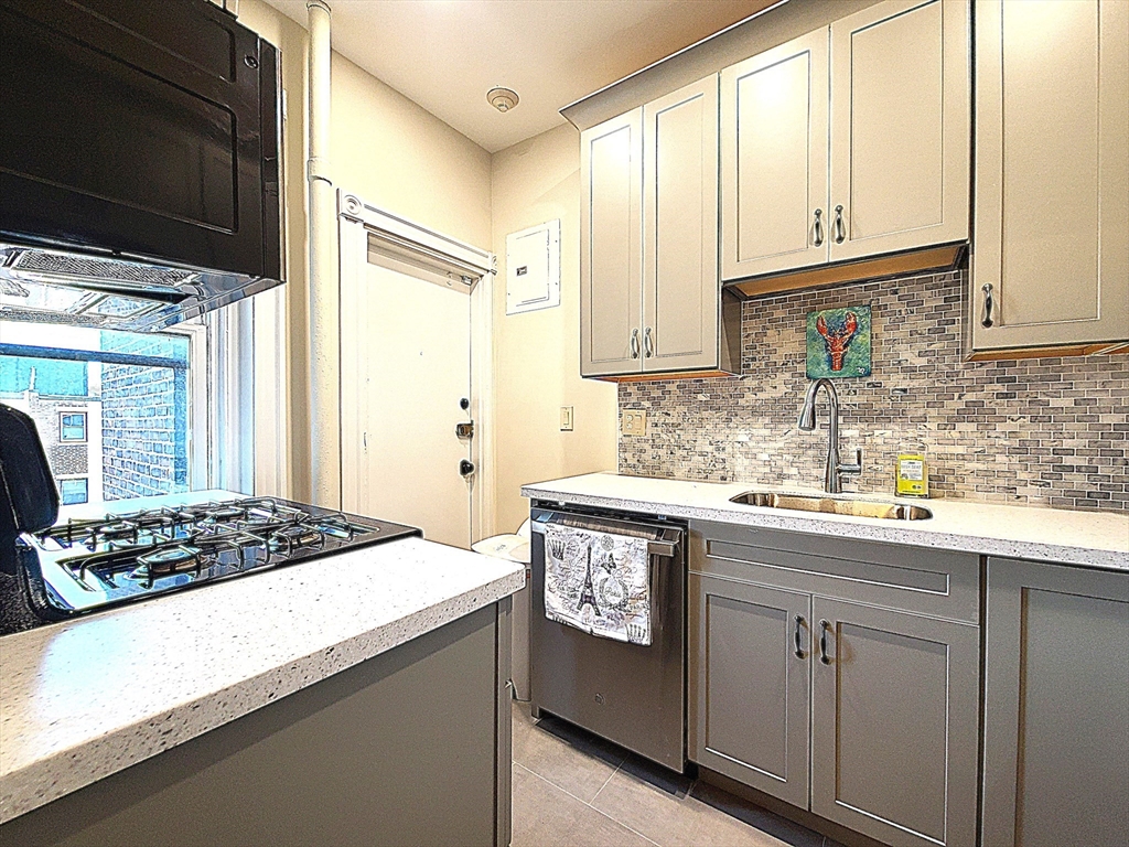 1263 Commonwealth Ave, Brighton