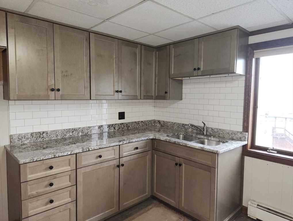 200 Main St, Spencer