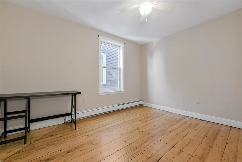 852 East Broadway, South Boston