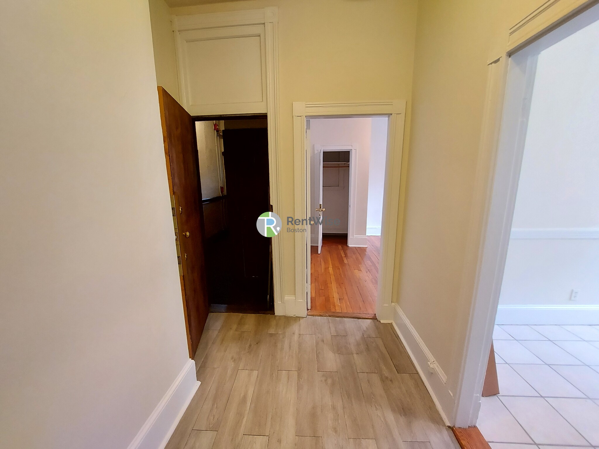 56 Gardner St, Allston