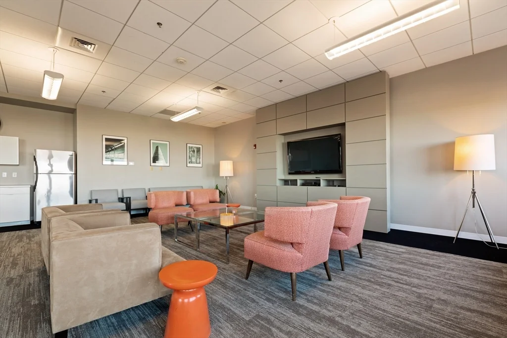 156 Porter St, East Boston