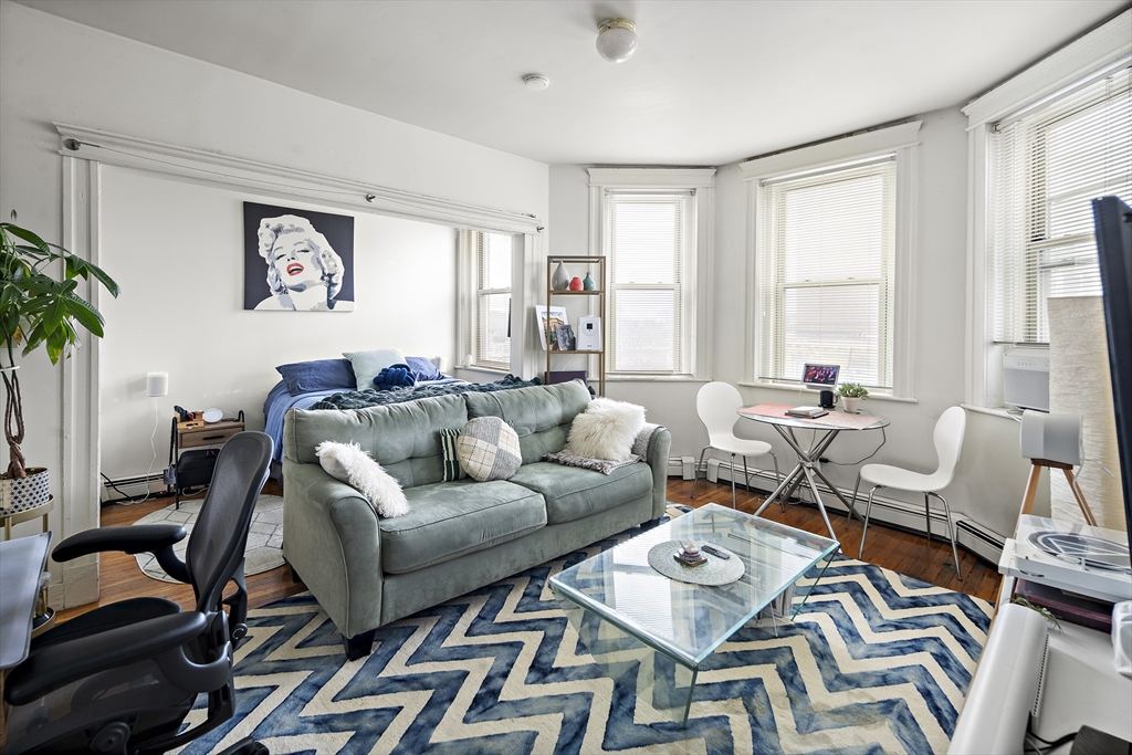 1677 Commonwealth Ave, Brighton