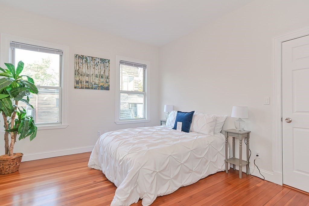 28 Inman St, Central Square