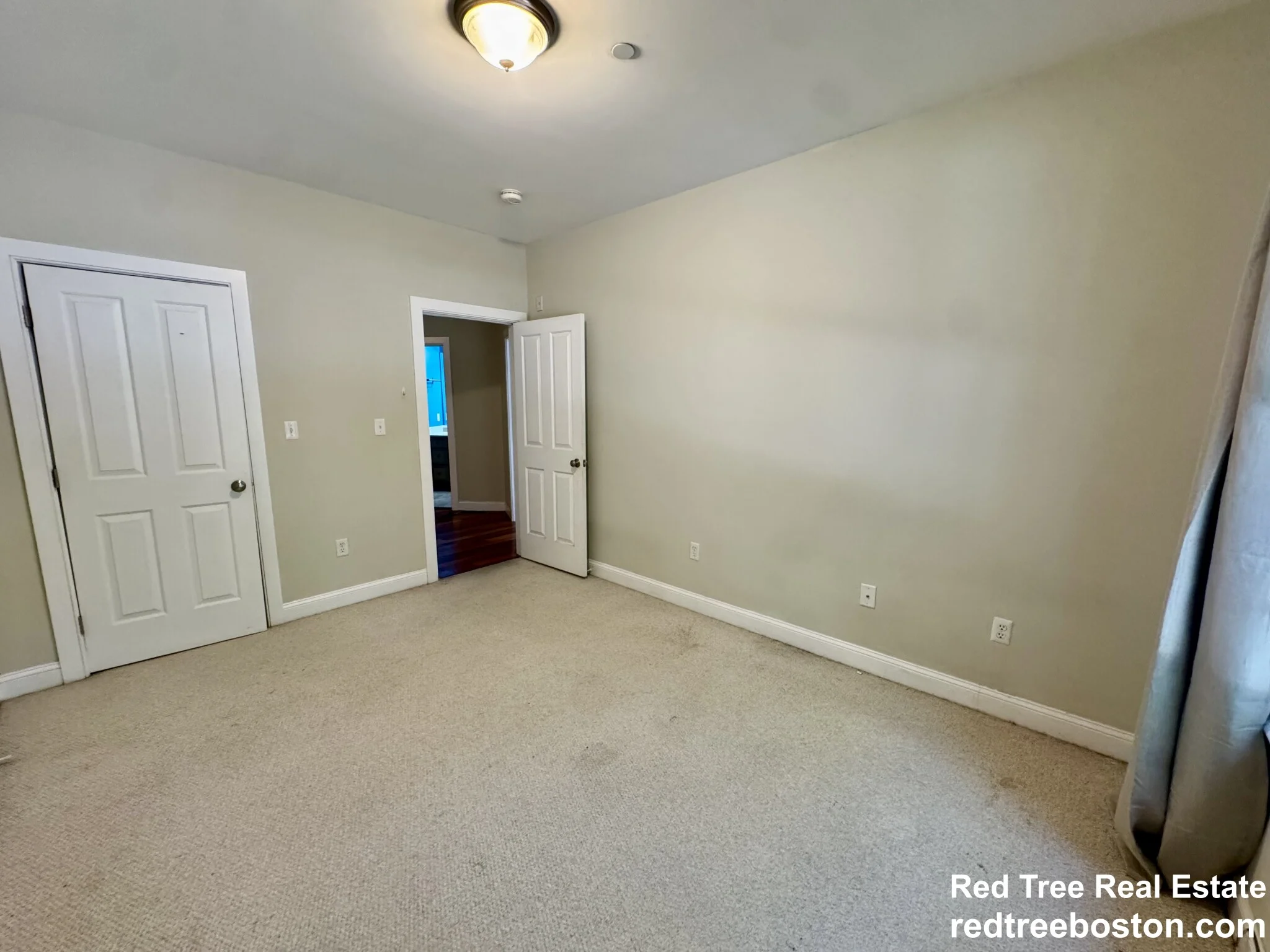 81 Westminster Ave, Roxbury