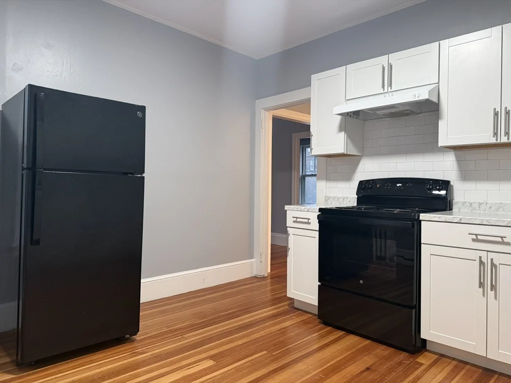 5 Lothrop St, Downtown