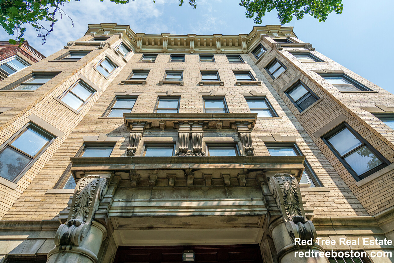 11 Queensberry St, Fenway