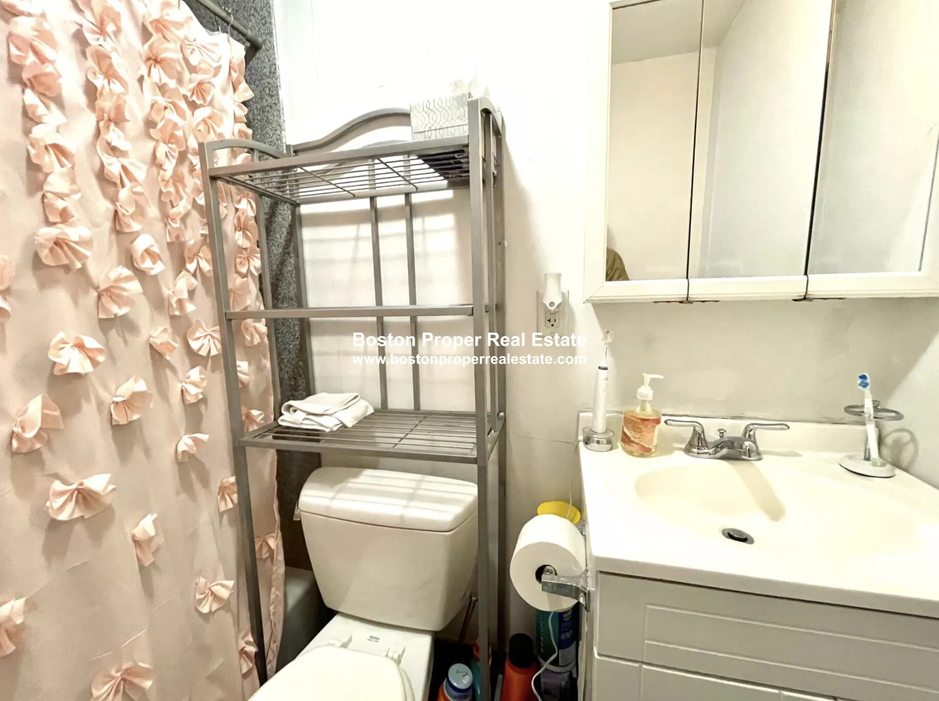 23 Cortes St, Back Bay