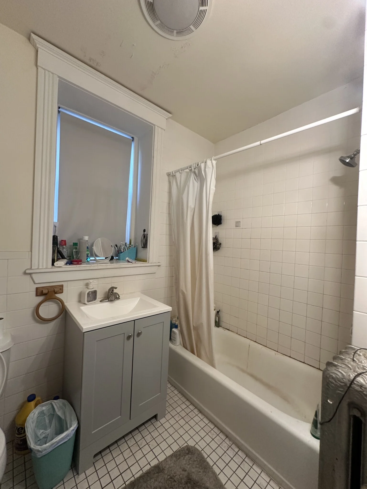 17 Englewood Ave, Washington Square