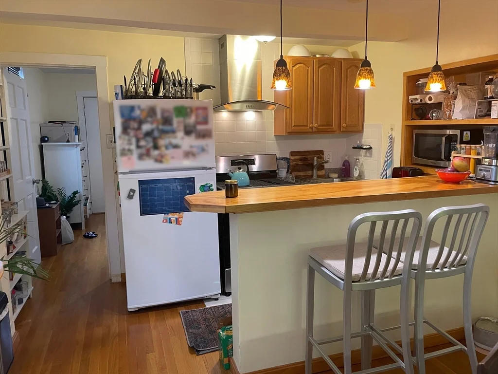 25 Andrew St, Cambridgeport