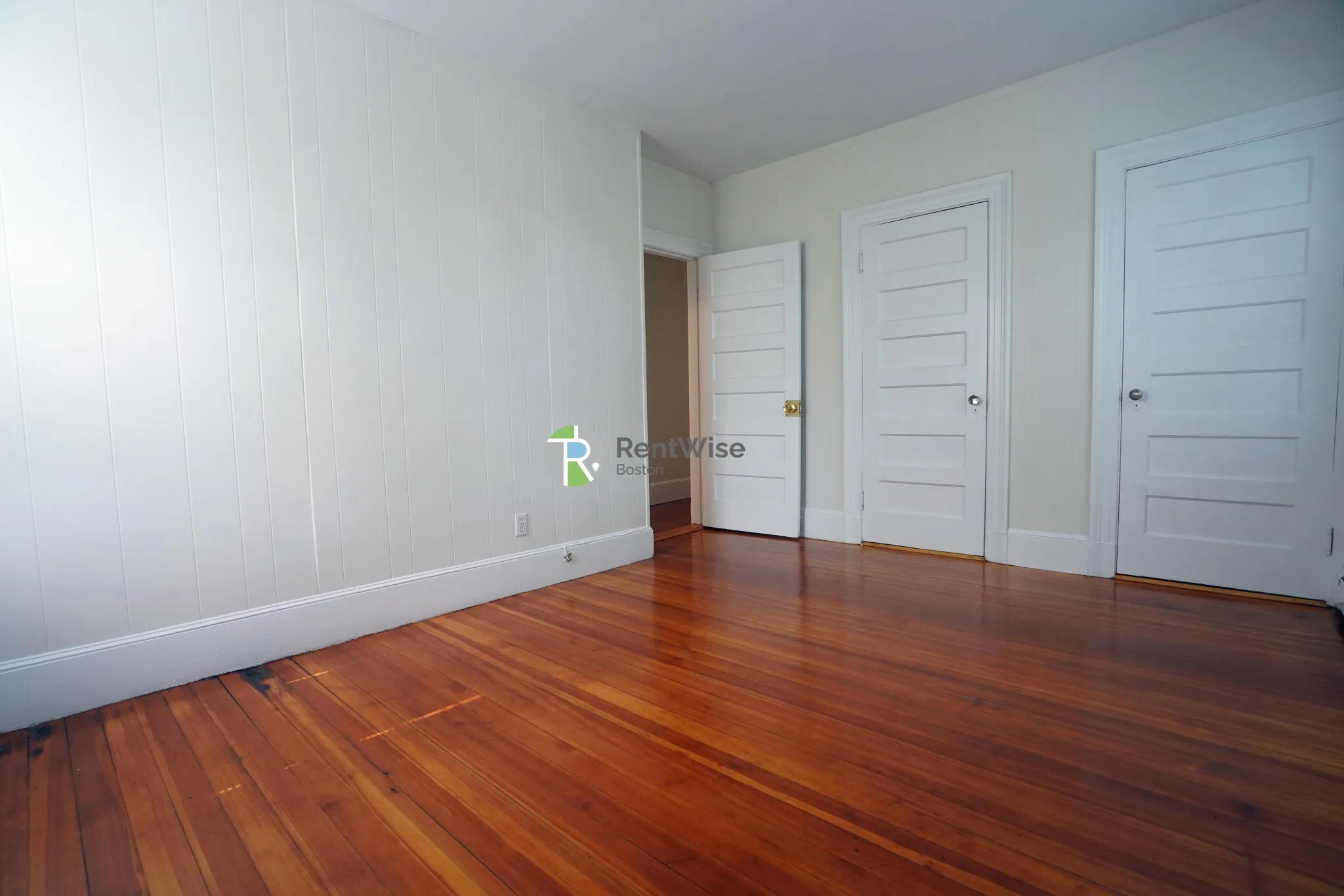 1 Ashford Ct, Allston