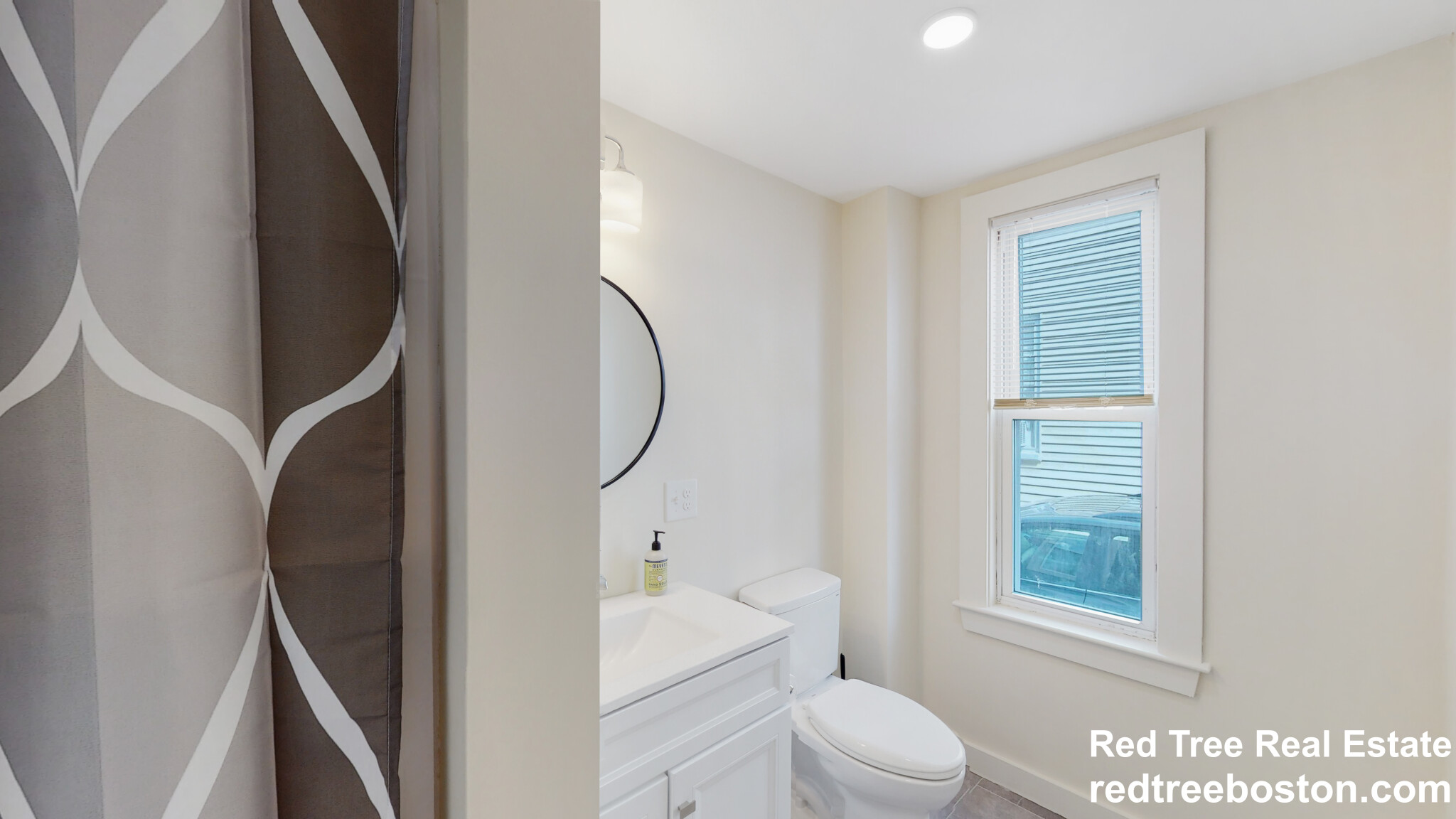 5 Chester Ave, South Side