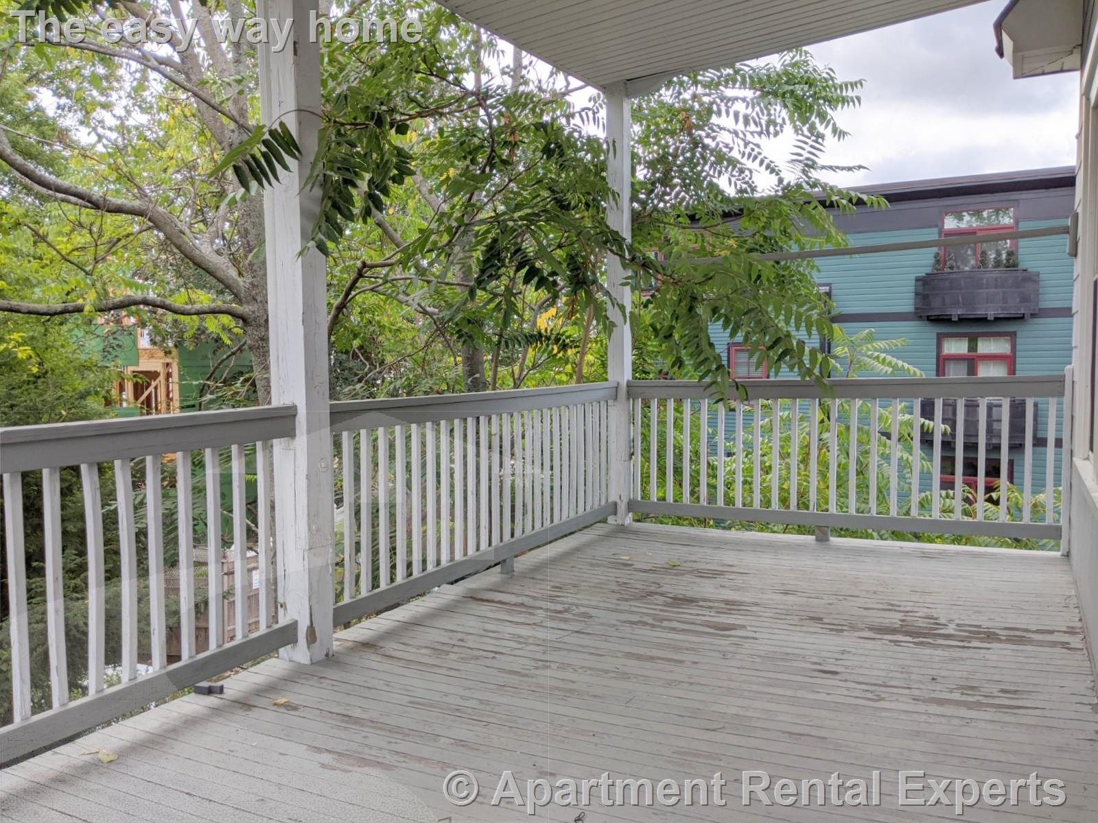 392 Washington St, Ward Two