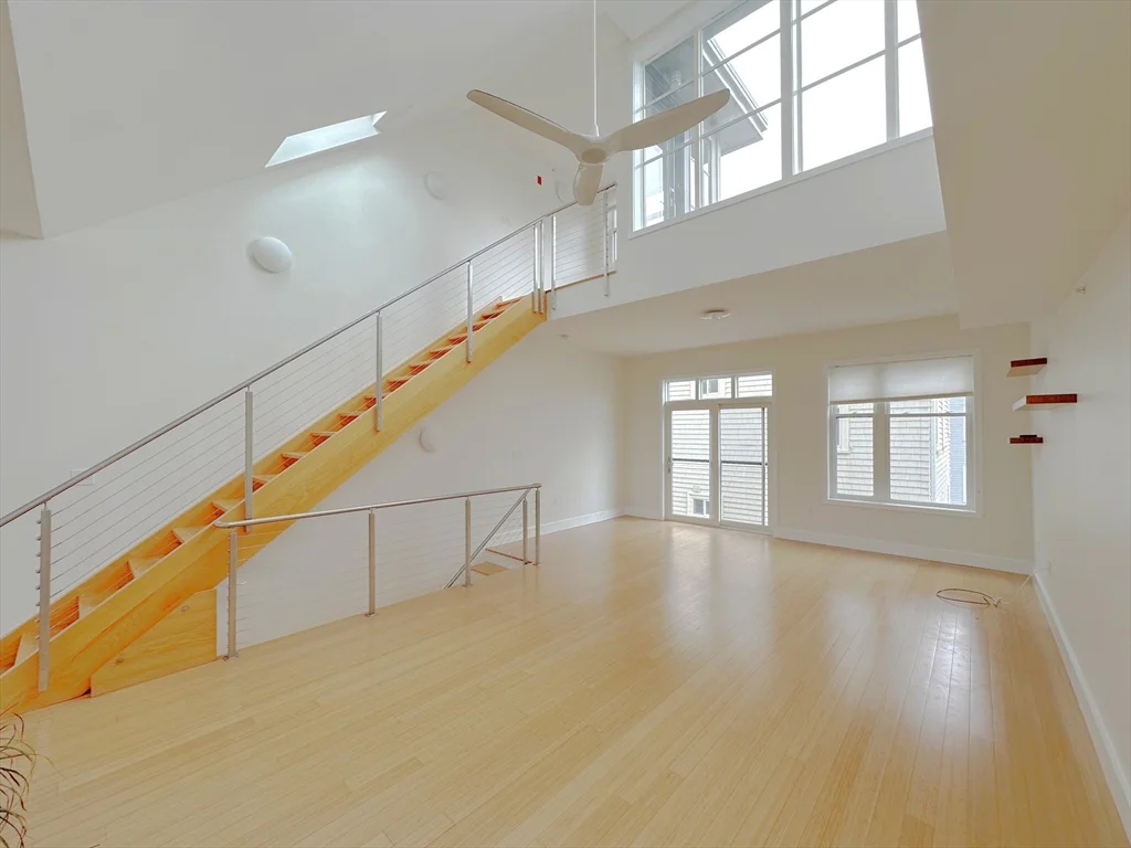 6 Beacon, Ward Two