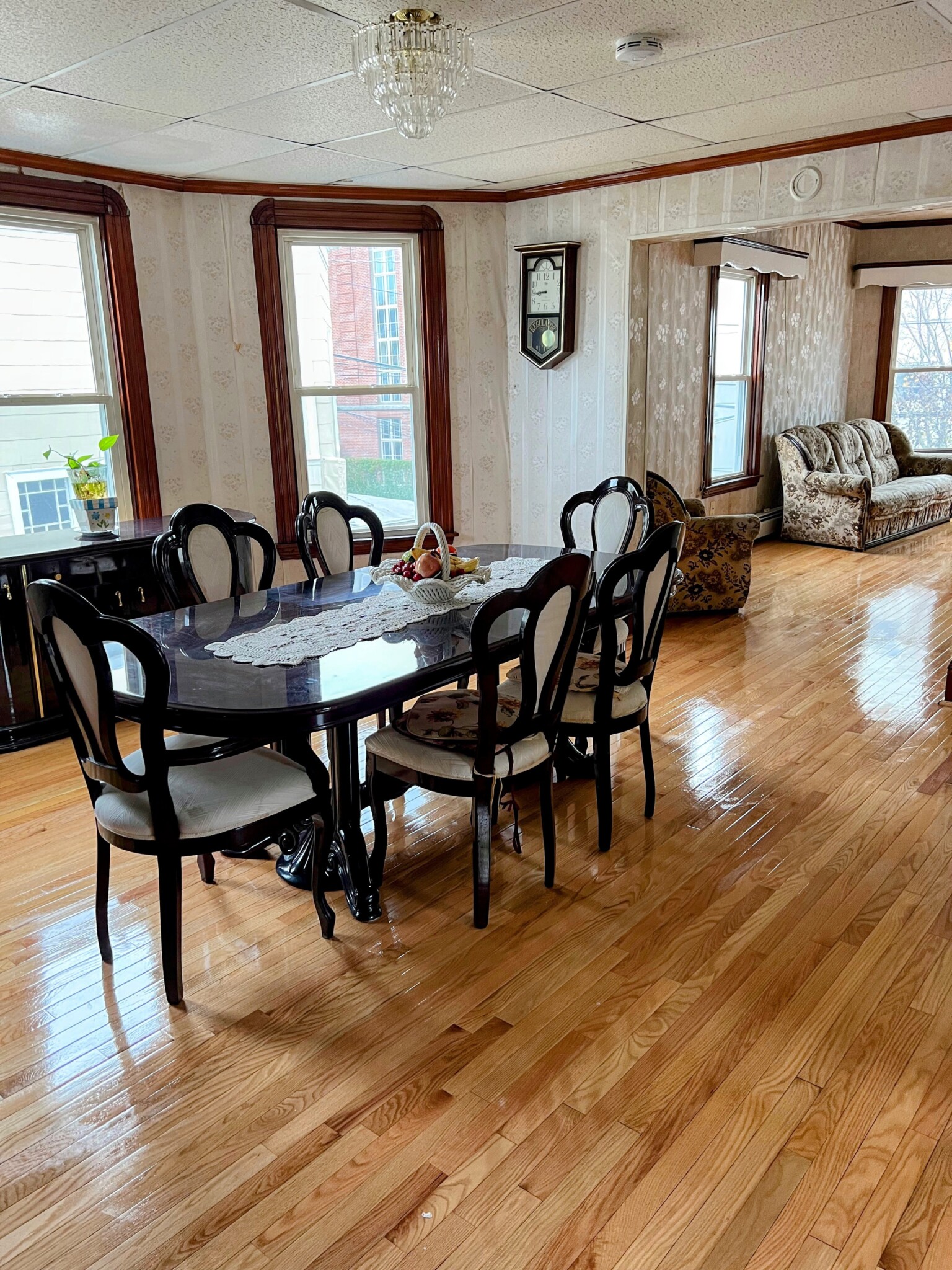 61 Tufts St, East Somerville