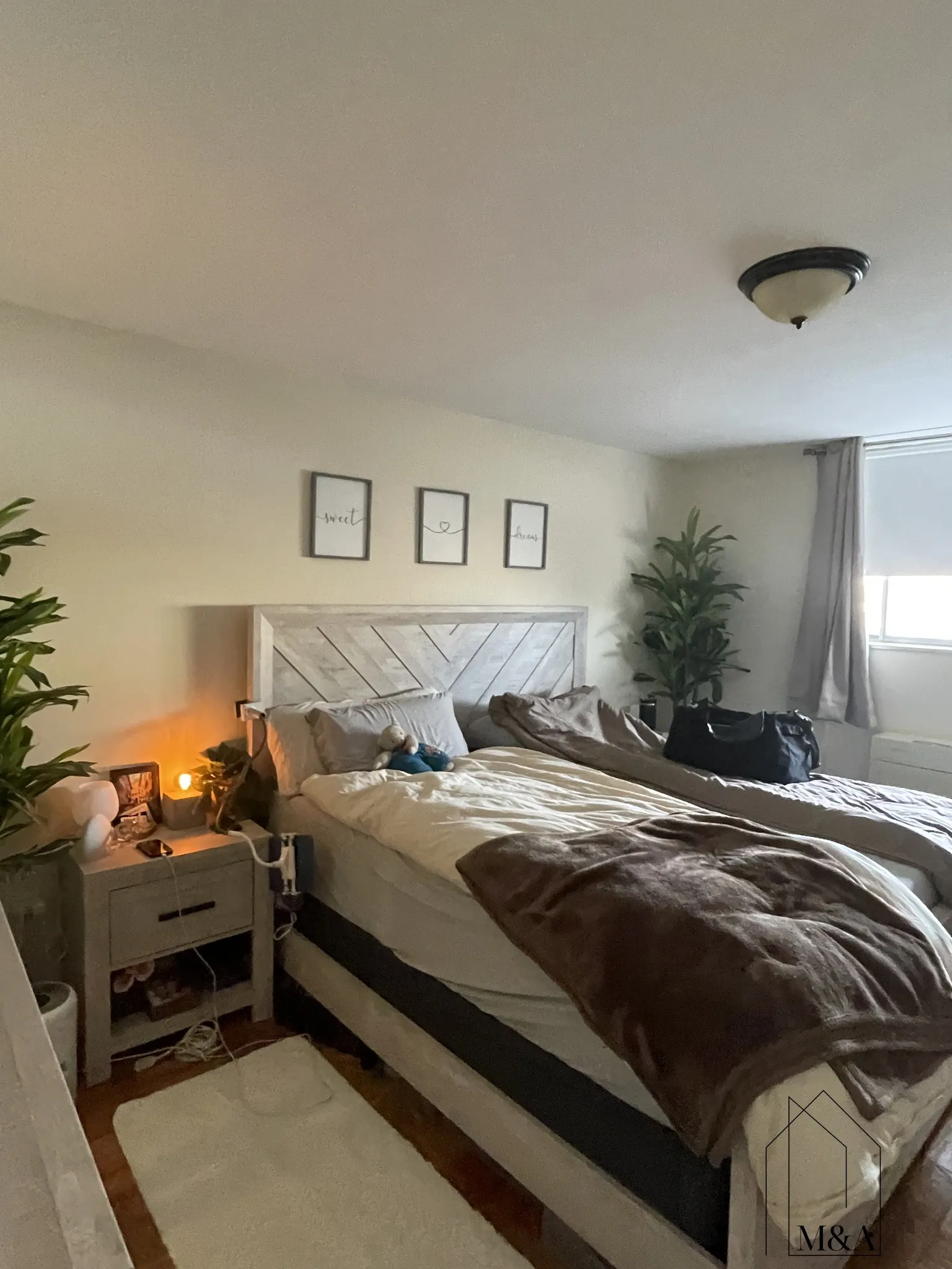 101 Monmouth St, Longwood