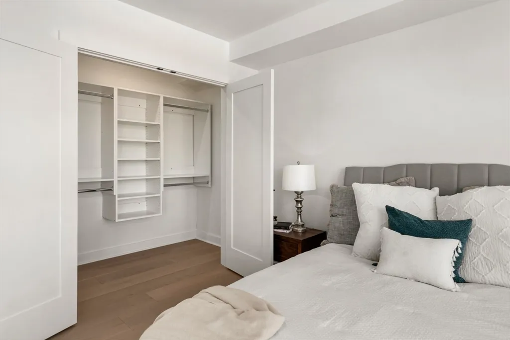 917 Bennington St, East Boston