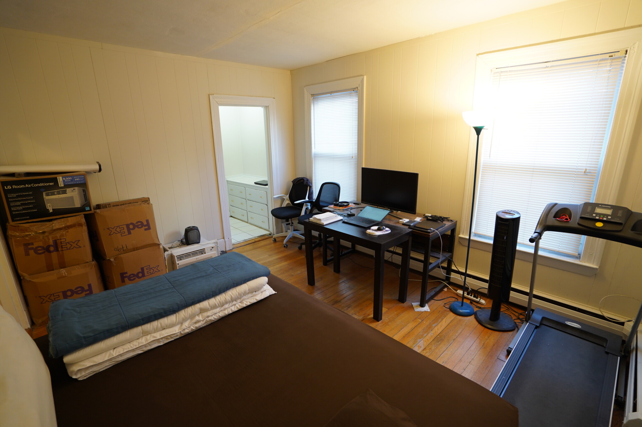 1 Ashford Ct, Allston