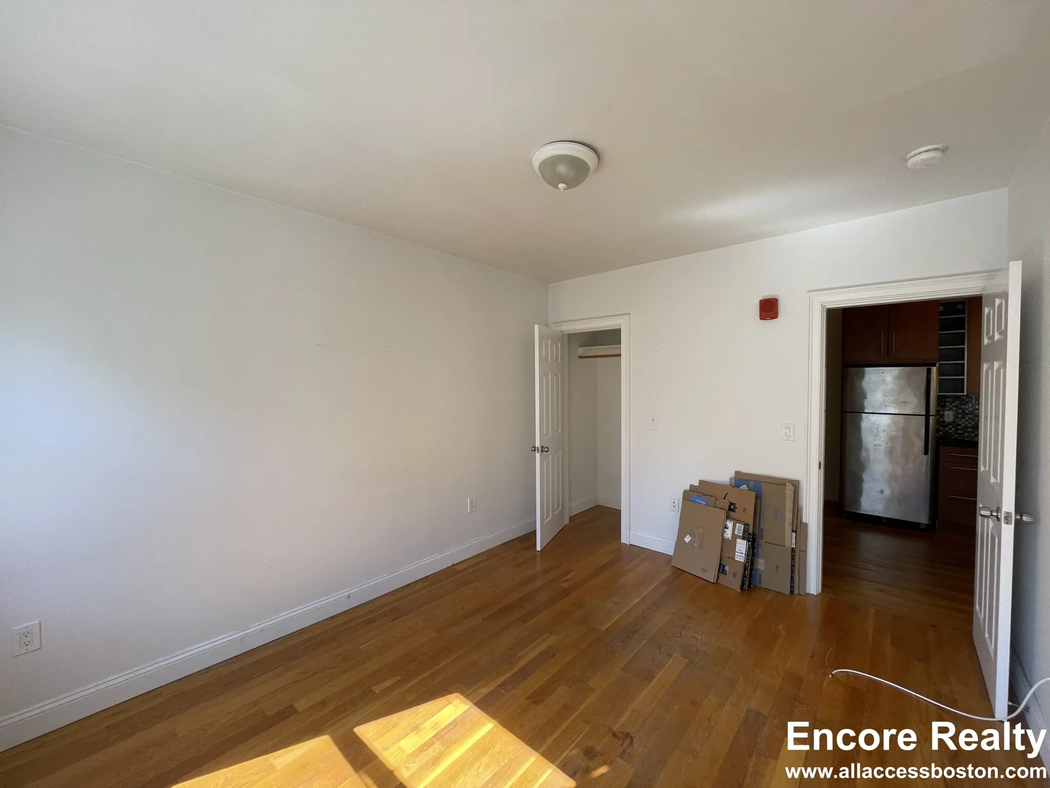 11 Peterborough St, Fenway