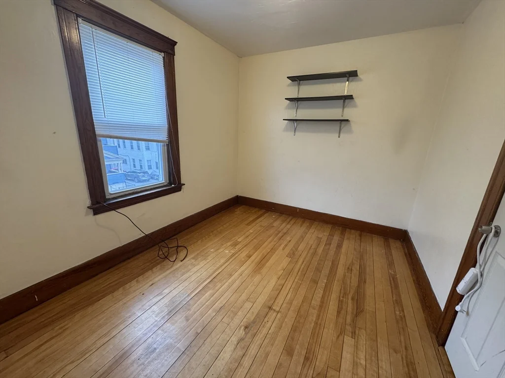 156 Fairmont Ave, Worcester