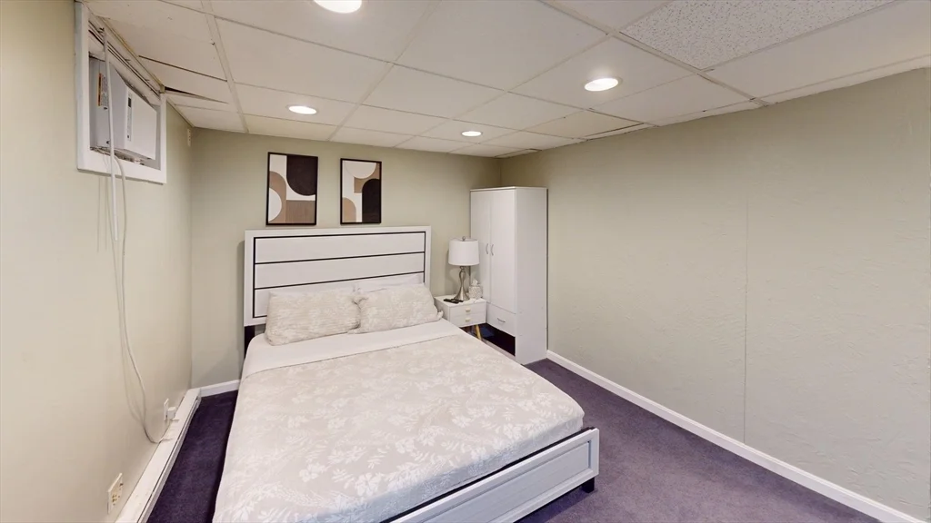 1 Jonathan Cir, Worcester