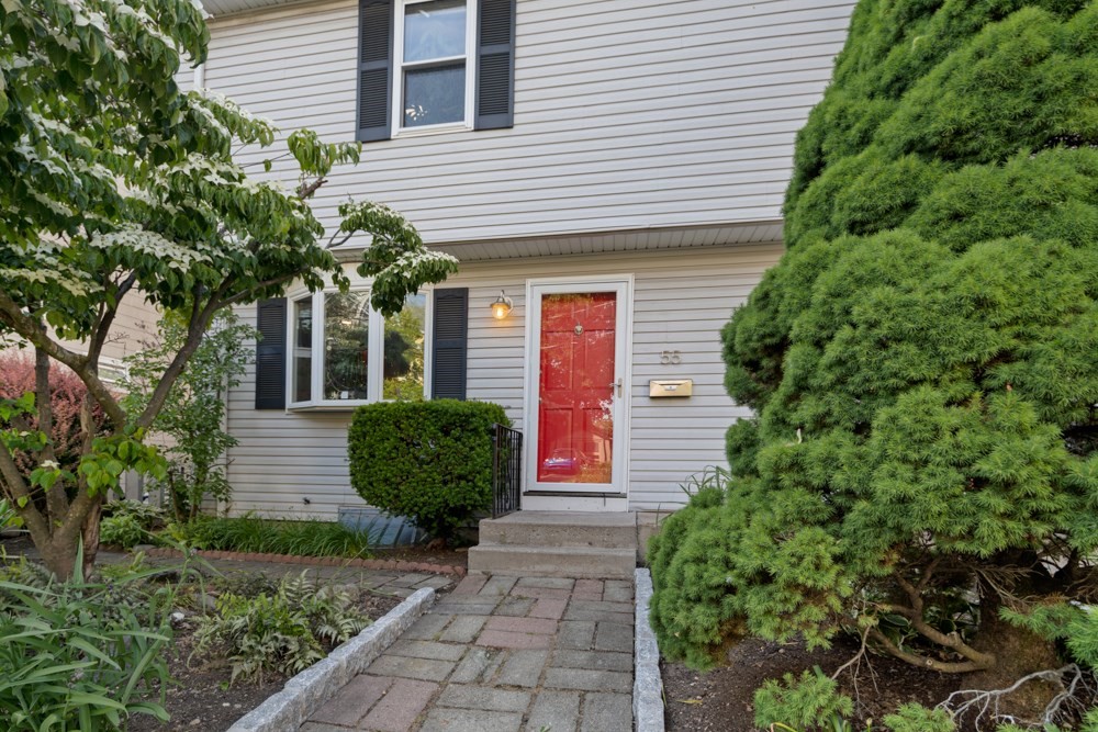 55 Waterhouse St, Teele Square