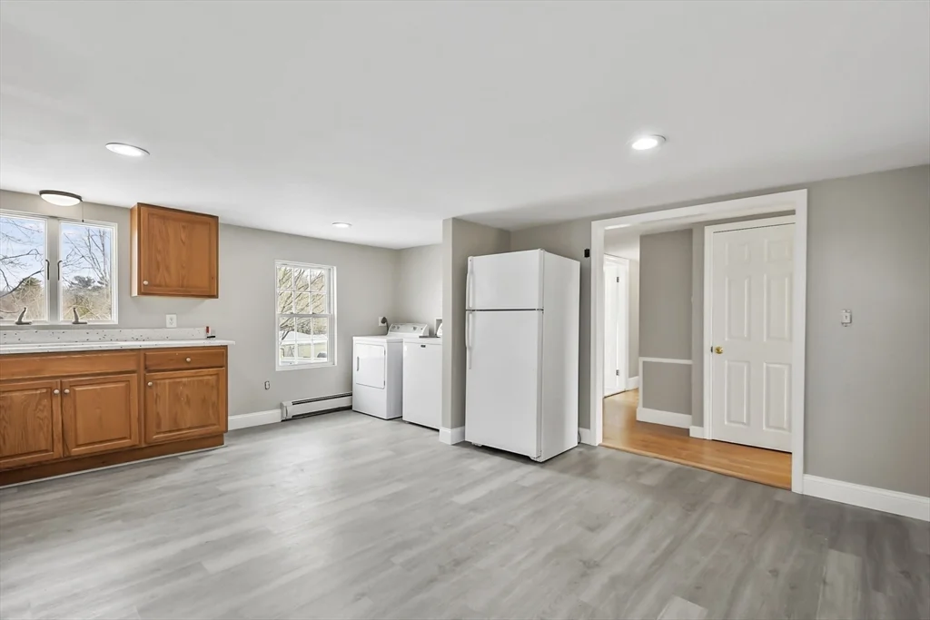 515 Winthrop St, Rehoboth