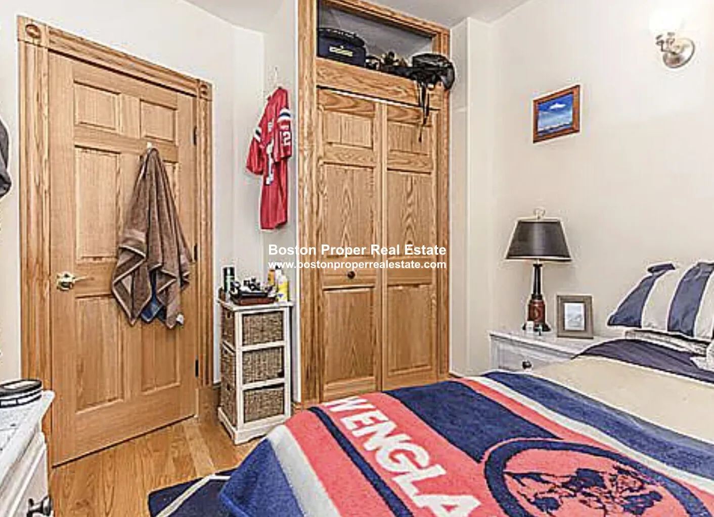 137 Charles St, Beacon Hill