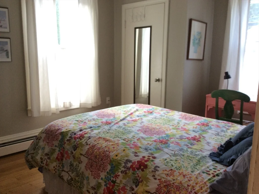 4 Greenleaf St, Newburyport