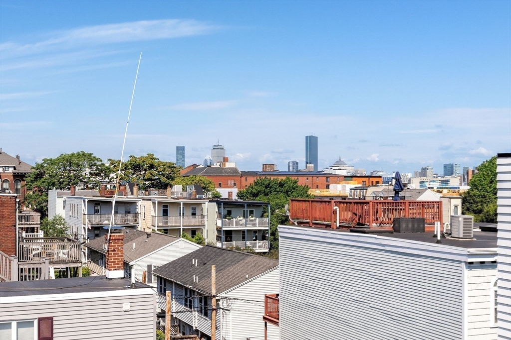 530 E 3rd St, South Boston